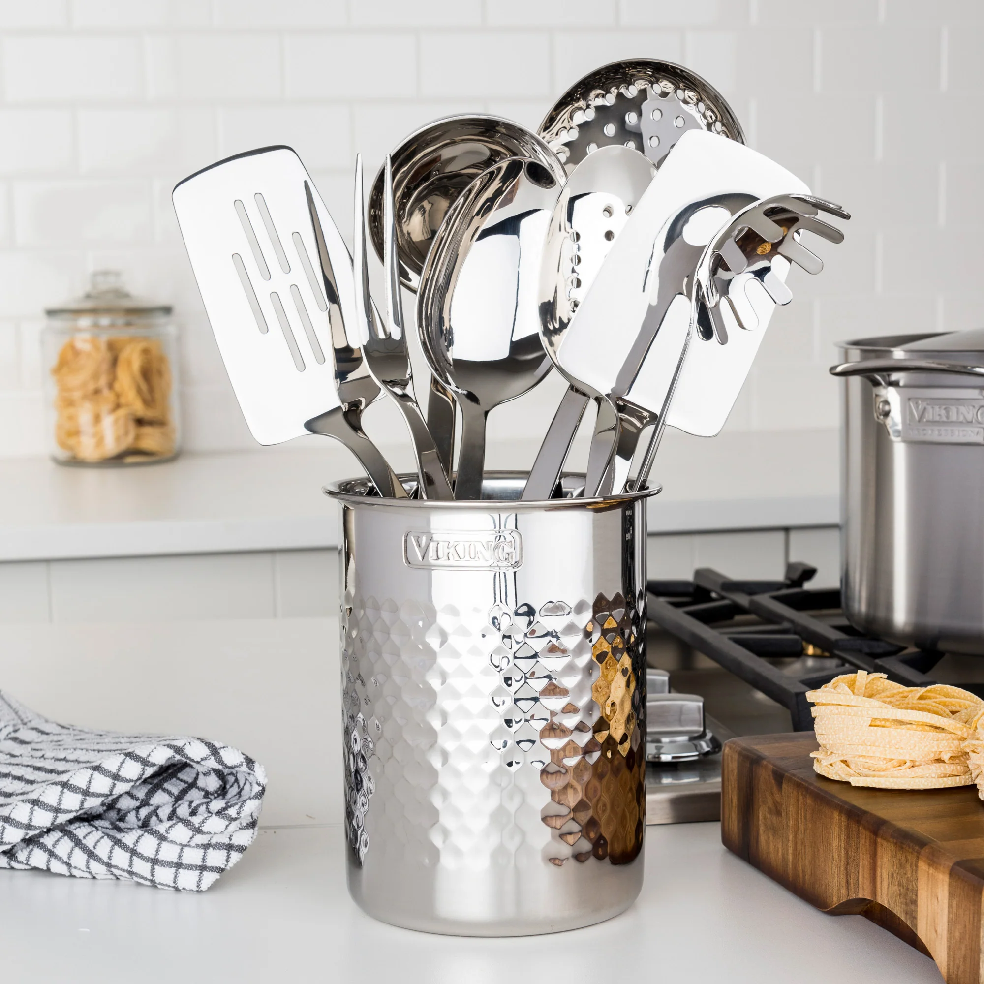 Viking 8-Piece Stainless Steel Utensil Set - Image 10