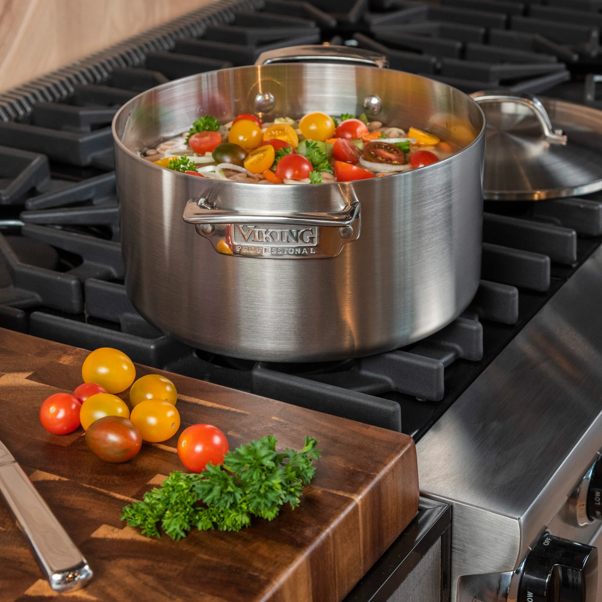 Viking Professional 5-Ply 5-Piece Starter Cookware Set - Image 8